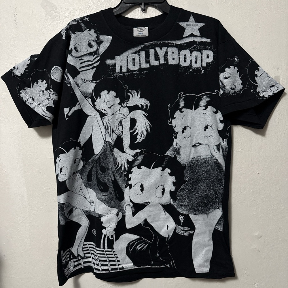 Vintage Bootleg Tees Old School 1980 Betty Boop Hollyboop All Over Print T-Shirt